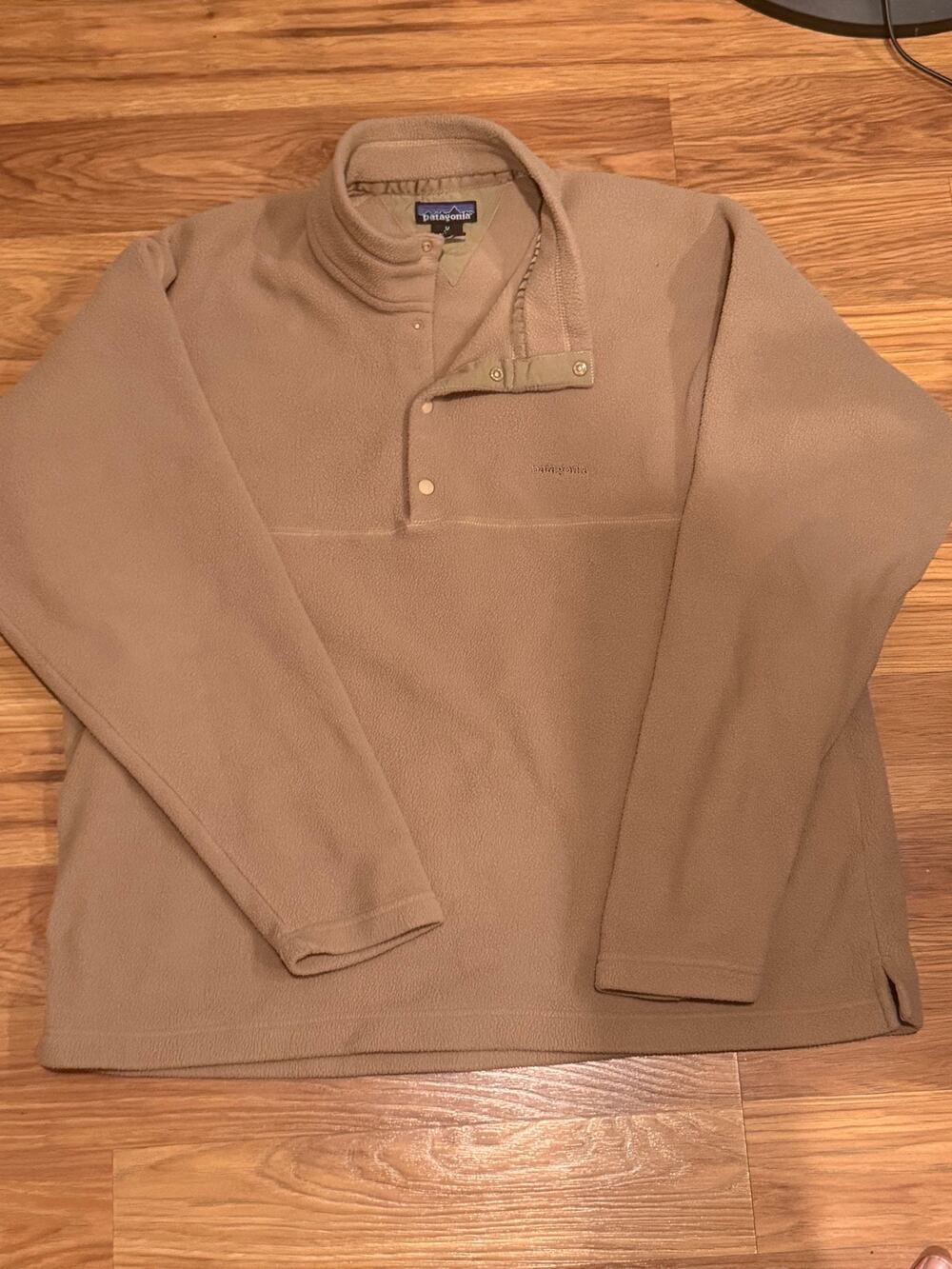 Patagonia Tan Snap-Neck Fleece Pullover Size M